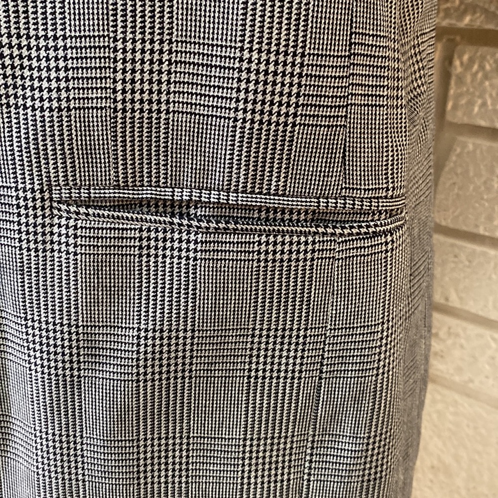 Jos. A BANKS Glens Plaid Mens Suit - Picture 10 of 12